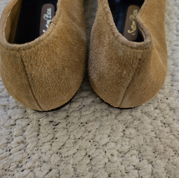 Sutton Plaza Suede Flats Size 11 NARROW - Picture 8 of 8